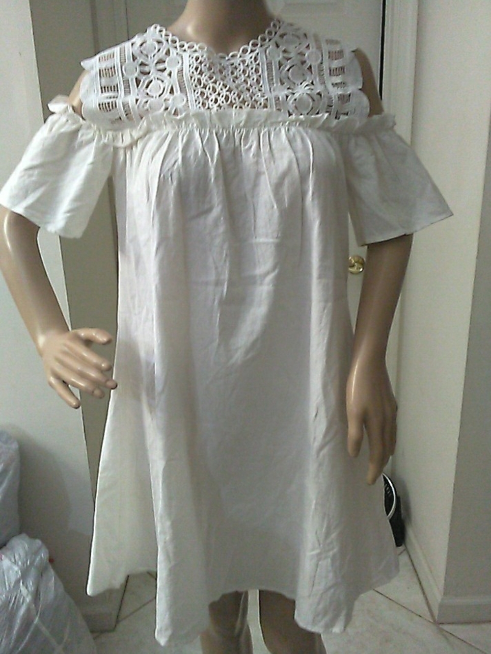 NWOT White Cold-Shoulder Crochet/LACE Yoke Dress SHEERNESS SZ. SM